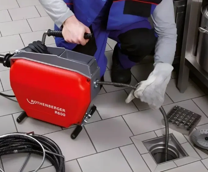 Desentupidora de ralo (2)